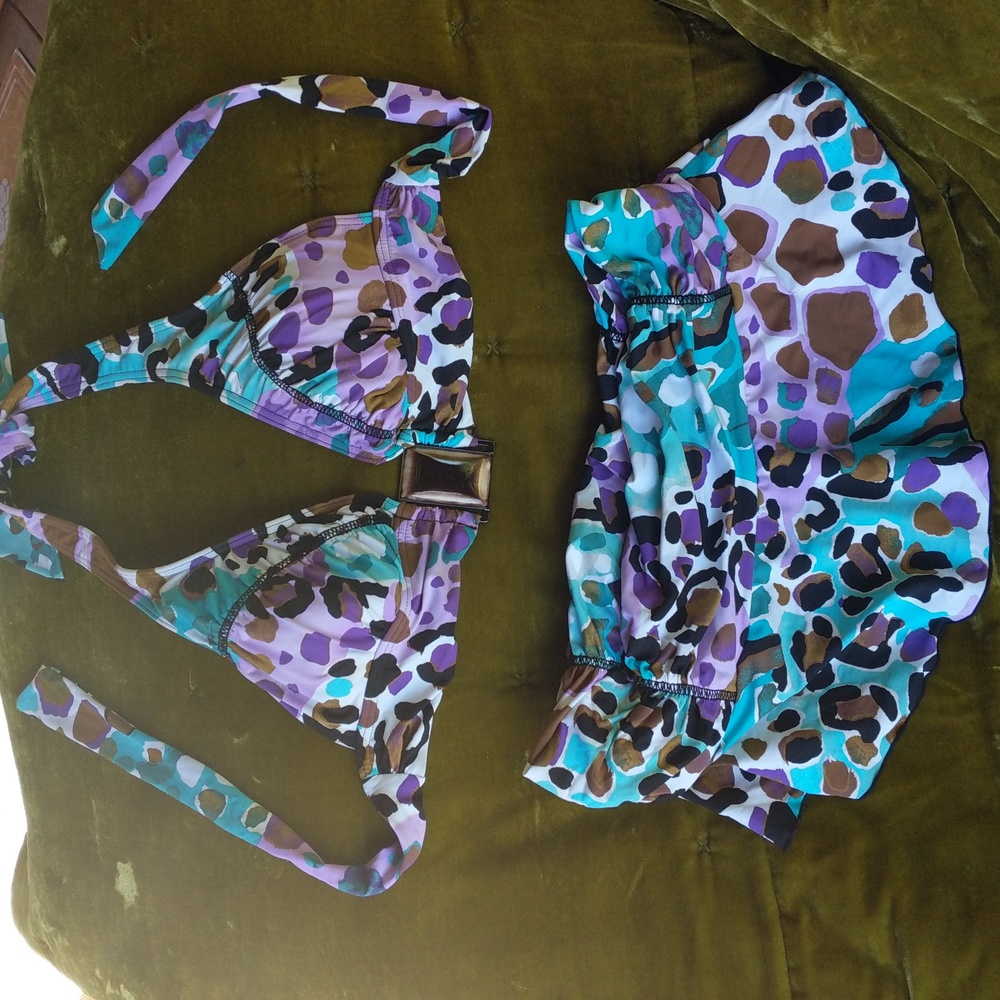 Kenneth Cole New York Cheetah Print Two Piece Swim Skirt Bikini Size S